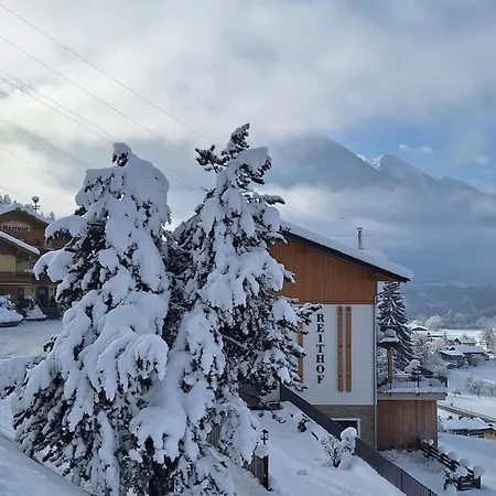 ゲストハウス Reithof ザンクト・ヨーハン・イム・ポンガウ