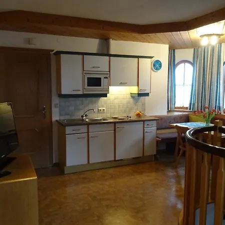 埃托夫公寓 3* 蓬高圣约翰