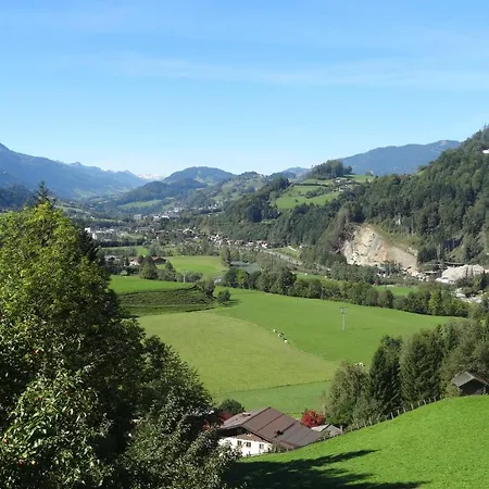 埃托夫公寓 3* 蓬高圣约翰