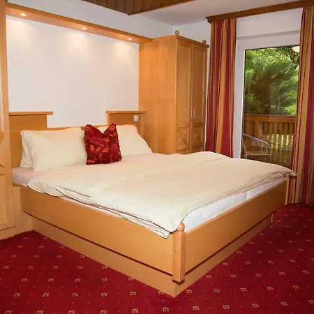 Reithof 3* ザンクト・ヨーハン・イム・ポンガウ